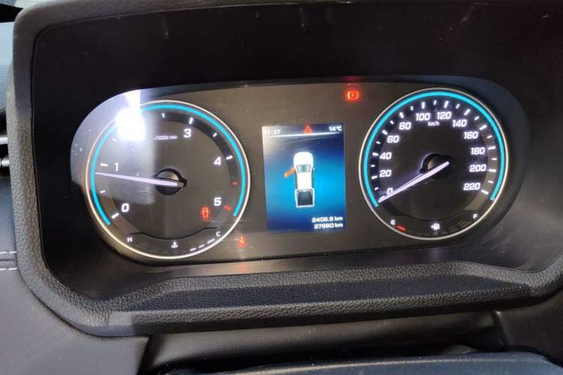 Used JMC DaDao 2023 All-Purpose 2.3T Diesel Manual Two-Wheel Drive Long-Wheelbase Comfort Edition Instrument Cluster