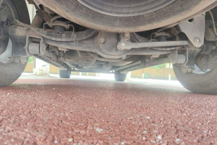 Used JMC DaDao 2023 Pursuer 2.3T Diesel Automatic 4x4 Standard-Wheel Prestige Model Chassis Rear