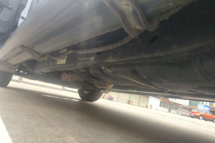 Used JMC DaDao 2023 Pursuer 2.3T Diesel Automatic 4x4 Standard-Wheel Prestige Model Chassis Rear Left