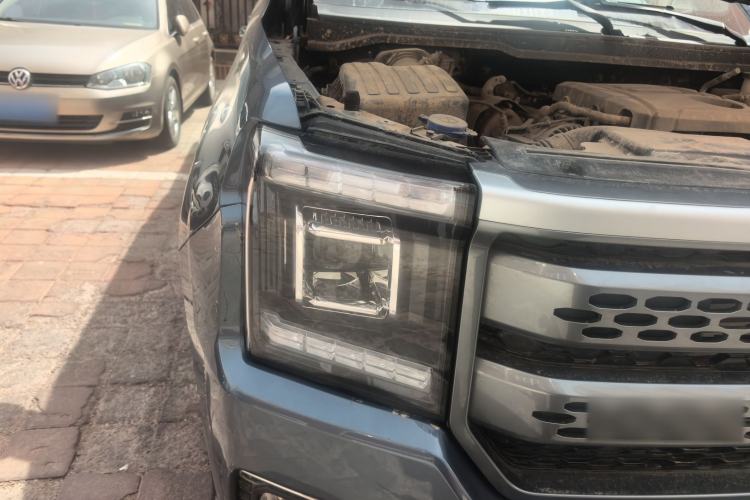 Used JMC DaDao 2023 All-Win 2.3T Diesel Automatic 4x4 Long-Wheelbase Comfort Edition Exterior 6