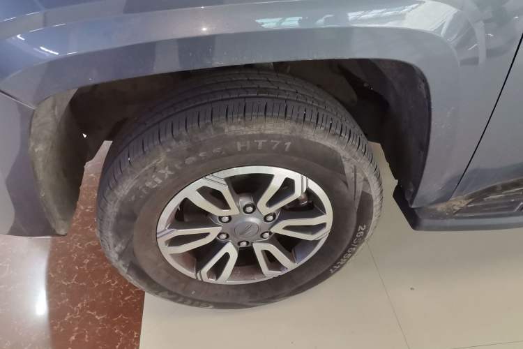 Used JMC DaDao 2023 All-Win 2.3T Diesel Automatic 4x4 Long-Wheelbase Comfort Edition Exterior 7