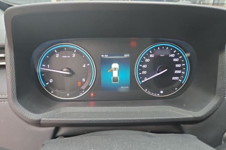 Used JMC DaDao 2023 All-Purpose 2.3T Diesel Manual Two-Wheel Drive Standard-Wheelbase Comfort Edition Instrument Cluster