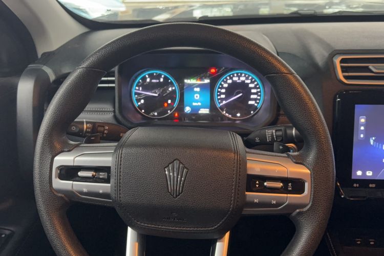 Used JMC DaDao 2023 All-Win 2.3T Diesel Automatic 4x4 Long-Wheelbase Comfort Edition Instrument Cluster