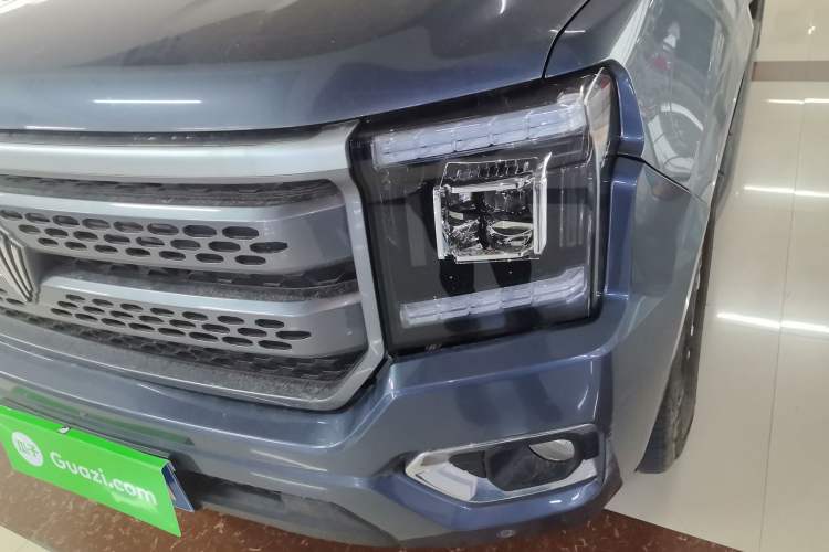 Used JMC DaDao 2023 All-Win 2.3T Diesel Automatic 4x4 Long-Wheelbase Comfort Edition Left Front Headlight