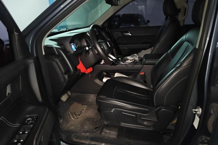 Used JMC DaDao 2023 All-rounder 2.3T Diesel Automatic 2WD Long-Wheelbase Comfort Edition Left Front Seat