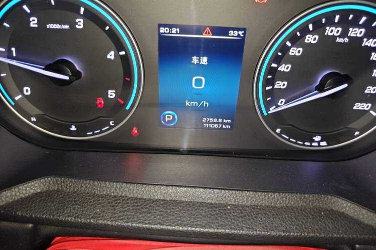 Used JMC DaDao 2023 All-rounder 2.3T Diesel Automatic 2WD Long-Wheelbase Comfort Edition Odometer Close Up