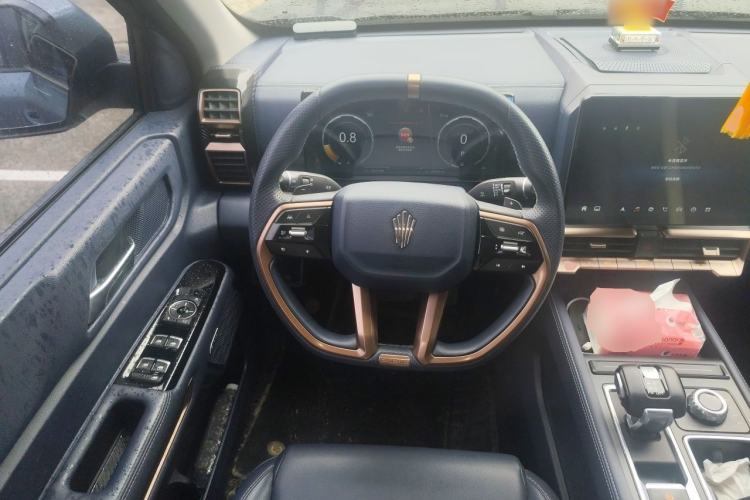 Used JMC DaDao 2023 Pursuer 2.3T Diesel Automatic 4x4 Standard-Wheel Prestige Model Steering Wheel