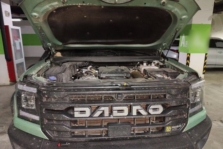 Used JMC DaDao 2023 Fly-Jiang 2.3T Diesel Automatic 4x4 Extreme Edition Engine Bay