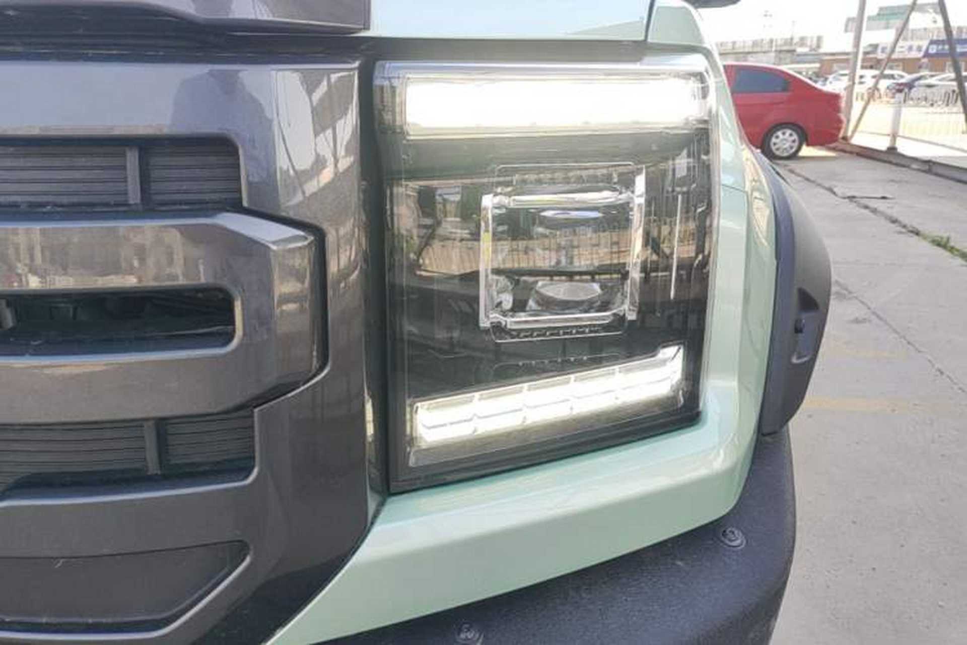 Used JMC DaDao 2023 Fly King 2.3T Gasoline Automatic 4x4 Extreme Edition Left Front Headlight