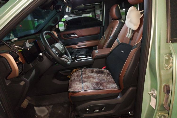 Used JMC DaDao 2023 Fly-Jiang 2.3T Diesel Automatic 4x4 Extreme Edition Left Front Seat