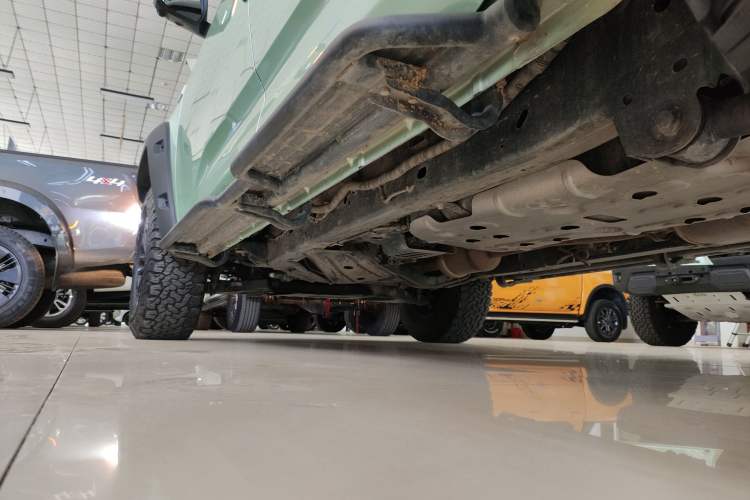 Used JMC DaDao 2023 Fly-Jiang 2.3T Diesel Automatic 4x4 Extreme Edition Left Side Sill