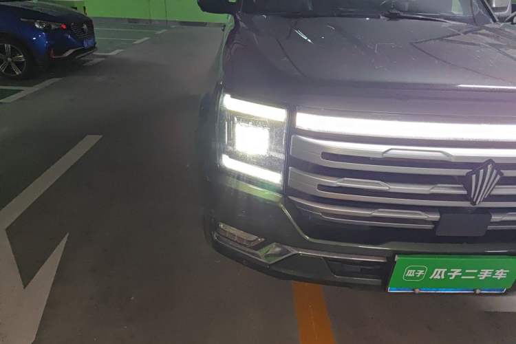 Used JMC DaDao 2023 GWM Tank 2.3T Gasoline Automatic 4x4 Standard-Wheel Supreme Edition Right Front Headlight