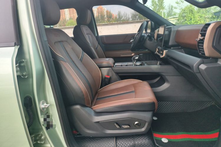 Used JMC DaDao 2023 Fly King 2.3T Gasoline Automatic 4x4 Extreme Edition Right Front Seat