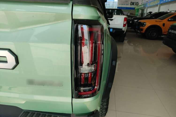 Used JMC DaDao 2023 Fly-Jiang 2.3T Diesel Automatic 4x4 Extreme Edition Right Rear Taillight