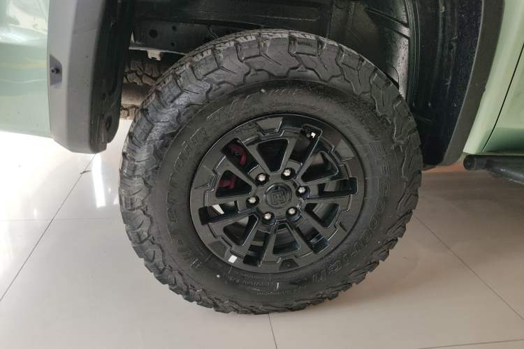 Used JMC DaDao 2023 Fly-Jiang 2.3T Diesel Automatic 4x4 Extreme Edition Right Rear Wheel Hub