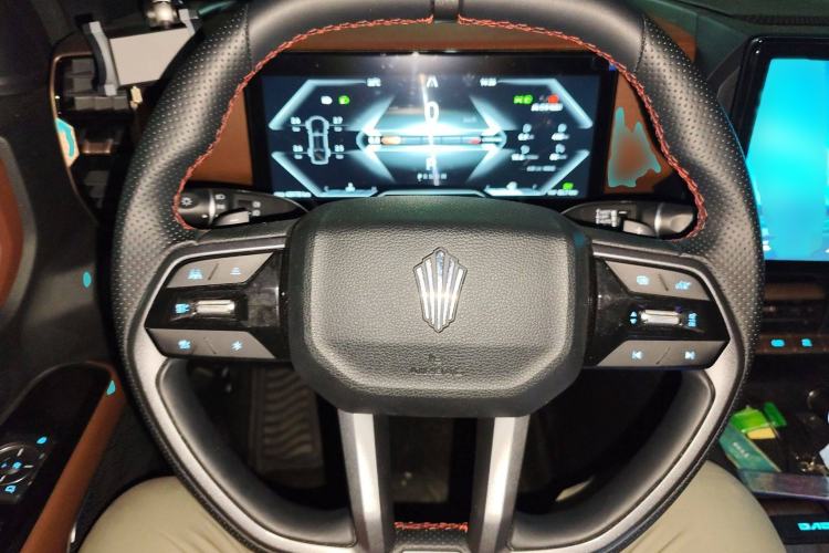 Used JMC DaDao 2023 Fly-Jiang 2.3T Diesel Automatic 4x4 Extreme Edition Steering Wheel