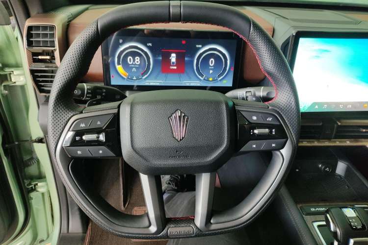 Used JMC DaDao 2023 Fly-Jiang 2.3T Diesel Automatic 4x4 Extreme Edition Steering Wheel