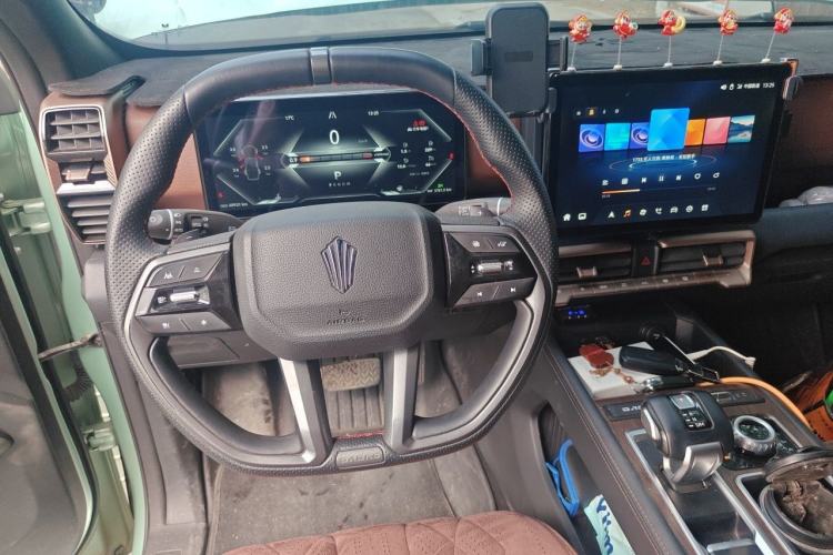 Used JMC DaDao 2023 Fly King 2.3T Gasoline Automatic 4x4 Extreme Edition Steering Wheel