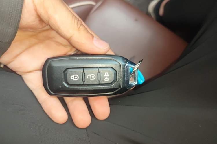 Used JMC DaDao 2023 Fly King 2.3T Gasoline Automatic 4x4 Extreme Edition Vehicle Key