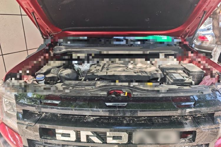 Used JMC DaDao  Engine Bay