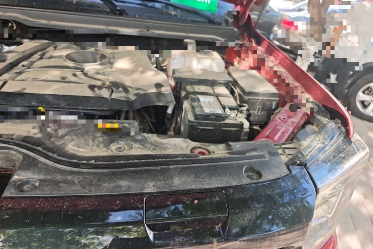 Used JMC DaDao  Engine Bay Left
