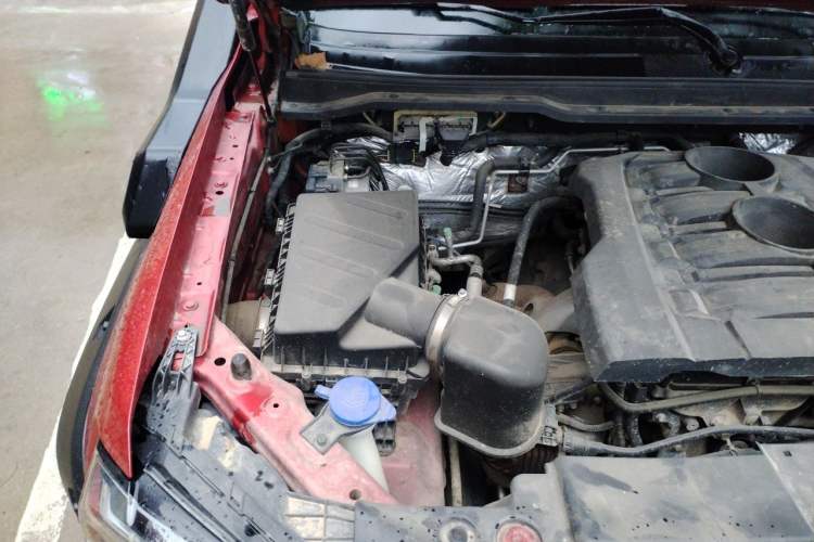 Used JMC DaDao  Engine Bay Right