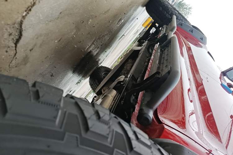 Used JMC DaDao 2023 Fly King 2.3T Gasoline Automatic 4x4 Extreme Edition Left Side Sill