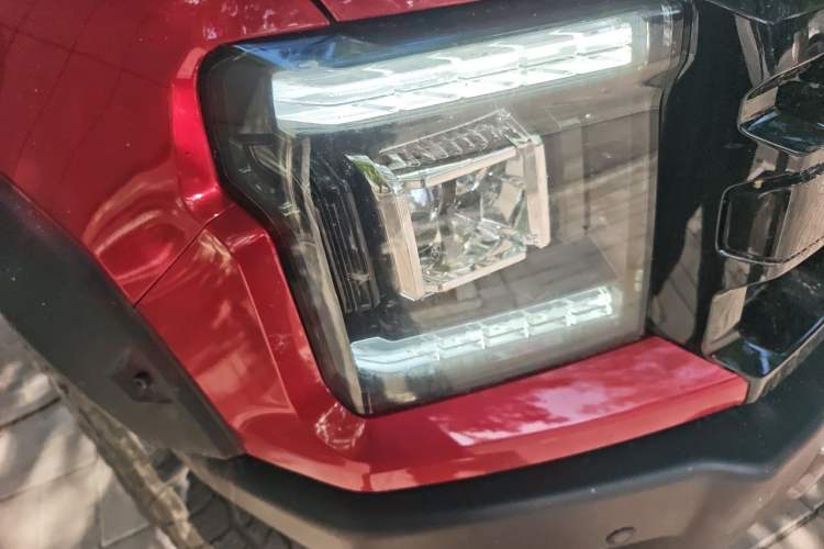 Used JMC DaDao  Right Front Headlight