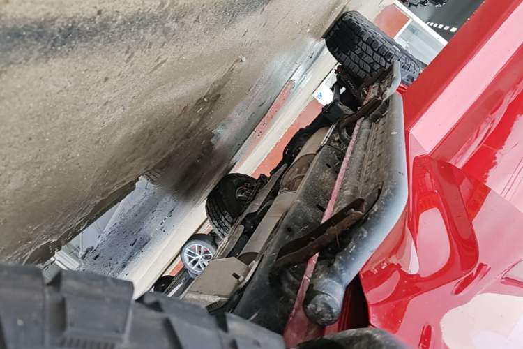 Used JMC DaDao 2023 Fly King 2.3T Gasoline Automatic 4x4 Extreme Edition Right Side Sill