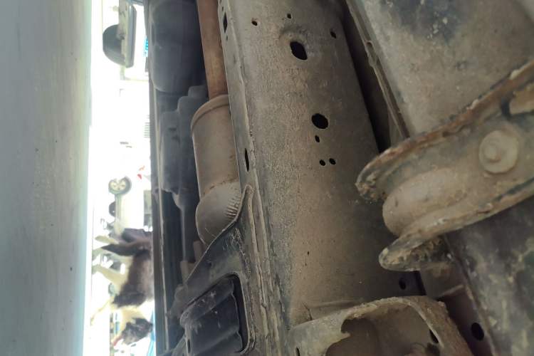 Used JMC DaDao 2023 All-Purpose 2.3T Diesel Manual 4x4 Long-Wheelbase Comfort Edition Chassis Front Right