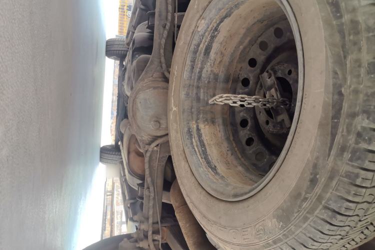 Used JMC DaDao 2023 All-Purpose 2.3T Diesel Manual 4x4 Long-Wheelbase Comfort Edition Chassis Rear