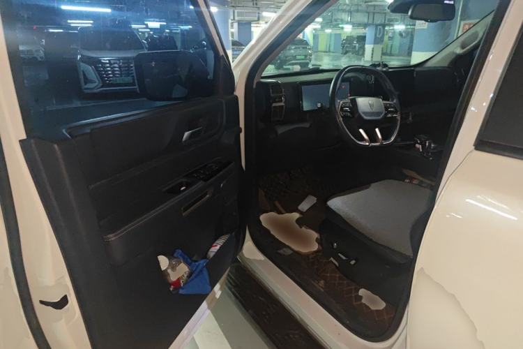 Used JMC DaDao 2023 GAC Trumpchi Greiz 2.3T Gasoline Automatic 4x4 Standard Wheelbase Luxury Edition Driver Seat
