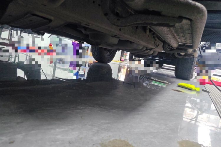 Used JMC DaDao 2024 Mountain Edition 2.3T Diesel Manual 4x4 Standard Wheelbase Comfort Model Chassis Front Left