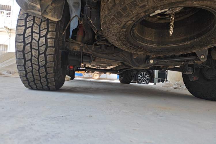 Used JMC DaDao 2024 Explorer 2.3T Gasoline Automatic 4x4 Extreme Edition Chassis Rear Left