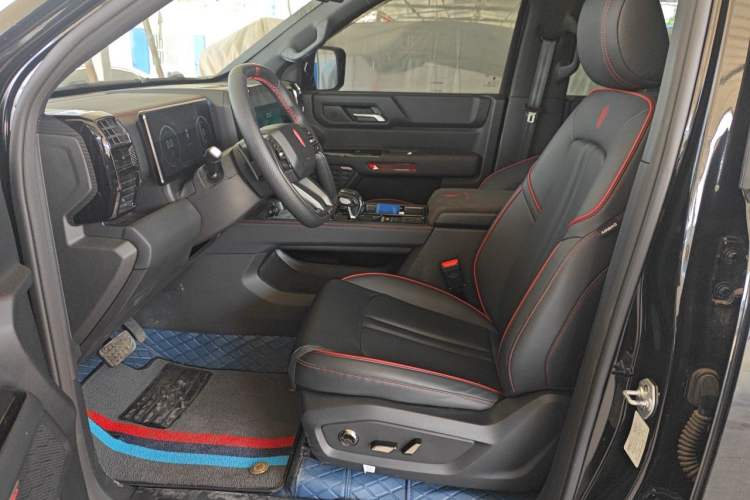 Used JMC DaDao 2024 Explorer 2.3T Gasoline Automatic 4x4 Extreme Edition Driver Seat
