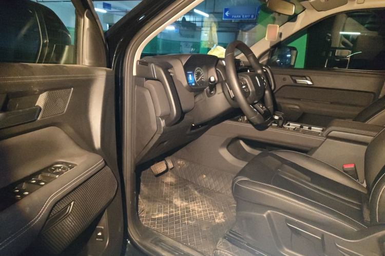 Used JMC DaDao 2024 All-Winna 2.3T Gasoline Automatic 4x4 Long-Wheelbase Comfort Edition Driver Seat