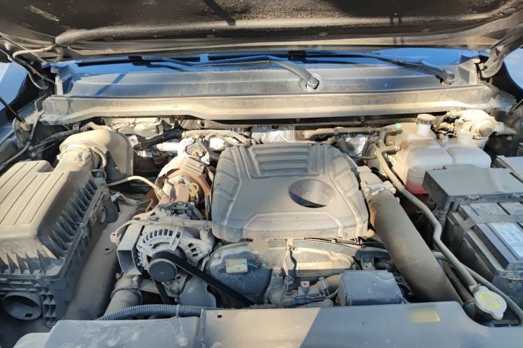 Used JMC DaDao 2024 Explorer 2.3T Diesel Automatic 4x4 Extreme Edition Engine Bay