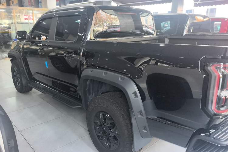 Used JMC DaDao 2024 Gantaner 2.3T Diesel Automatic 4x4 Boundless Edition Exterior 5
