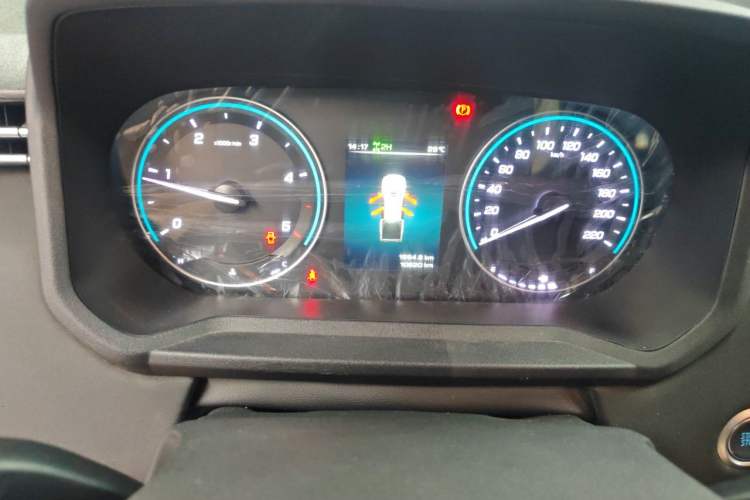 Used JMC DaDao 2024 Mountain Edition 2.3T Diesel Manual 4x4 Standard Wheelbase Comfort Model Instrument Cluster