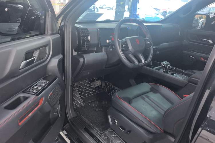 Used JMC DaDao 2024 Gantaner 2.3T Diesel Automatic 4x4 Boundless Edition Interior 1