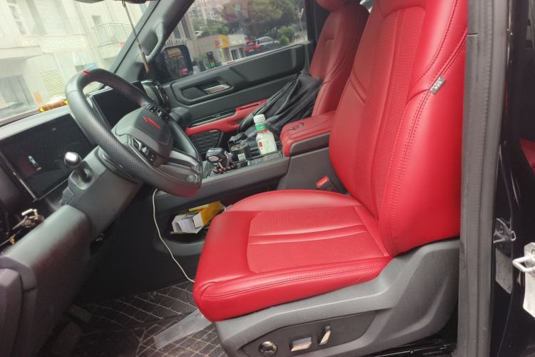 Used JMC DaDao 2024 Gantaner 2.3T Diesel Automatic 4x4 Boundless Edition Left Front Seat