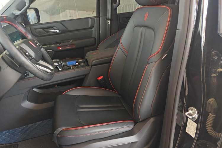 Used JMC DaDao 2024 Explorer 2.3T Gasoline Automatic 4x4 Extreme Edition Left Front Seat