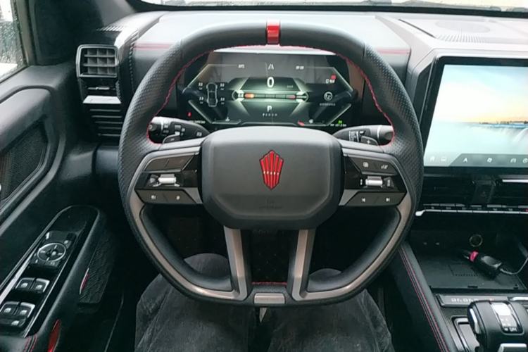 Used JMC DaDao 2024 Gantaner 2.3T Diesel Automatic 4x4 Boundless Edition Steering Wheel