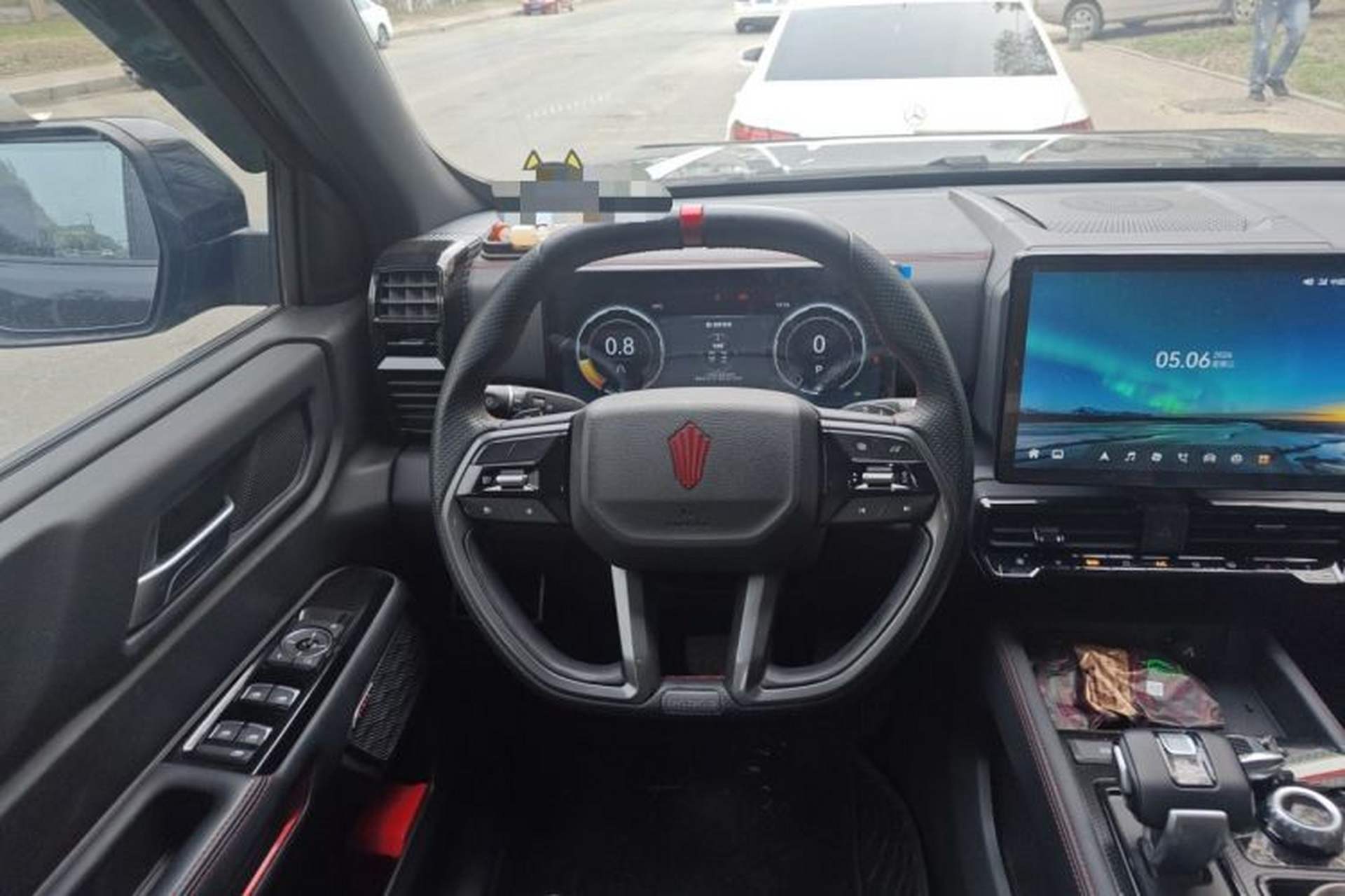 Used JMC DaDao 2024 Gantaner 2.3T Diesel Automatic 4x4 Boundless Edition Steering Wheel