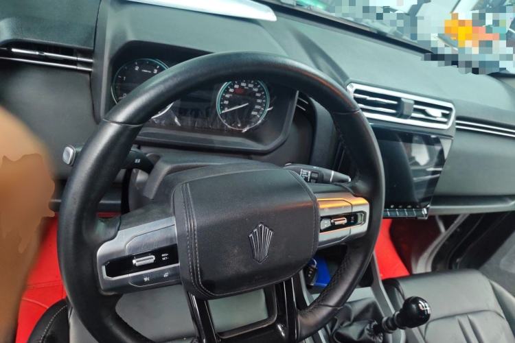 Used JMC DaDao 2024 Mountain Edition 2.3T Diesel Manual 4x4 Standard Wheelbase Comfort Model Steering Wheel