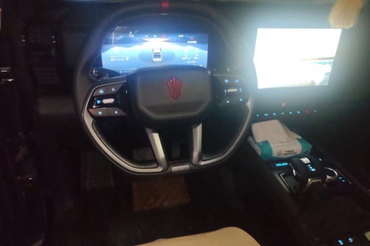 Used JMC DaDao 2024 Explorer 2.3T Gasoline Automatic 4x4 Extreme Edition Steering Wheel