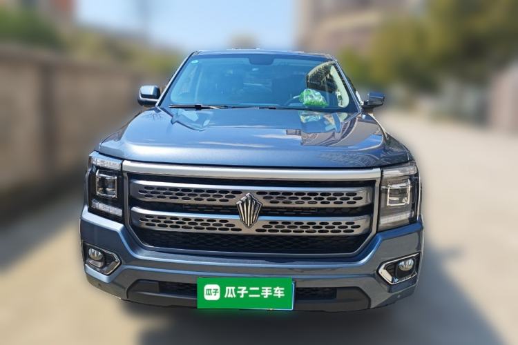 Used JMC DaDao 2024 All-Purpose Model 2.3T Diesel Manual 4x4 Comfort Edition Flat-Bed Cargo Box Front