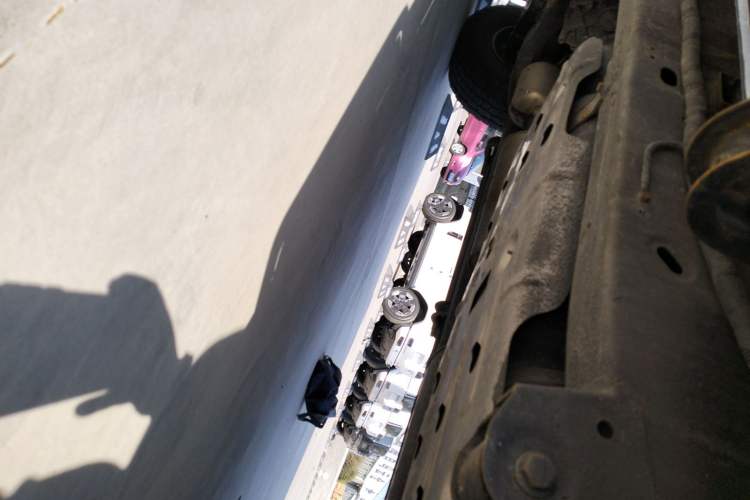 Used JMC DaDao 2024 Gantaner 2.3T Diesel Automatic 4x4 Boundless Edition Chassis Rear Left