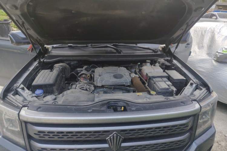 Used JMC DaDao 2024 Mountain Edition 2.3T Diesel Automatic 4x4 Long Wheelbase Comfort Model Engine Bay