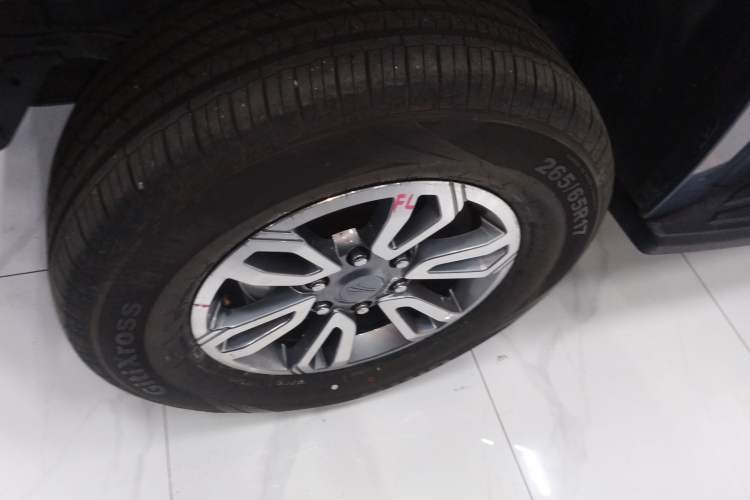 Used JMC DaDao 2024 All-Purpose 2.3T Diesel Manual Two-Wheel Drive Standard-Wheelbase Comfort Edition Exterior 4